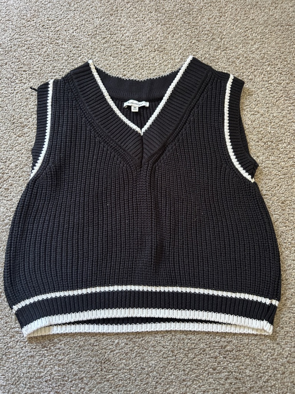 Francesca's Black V-Neck Knit Sweater Vest with White Trim
